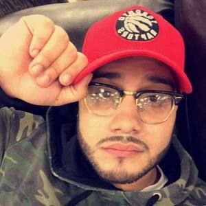 Meet your Posher, Jonathan